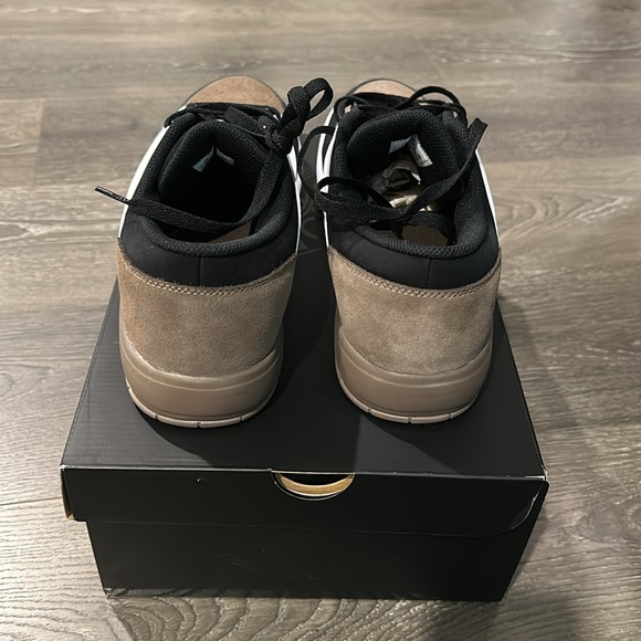 Jordan Nu Retro 1 Low - Size 11 NWT - Picture 3 of 7